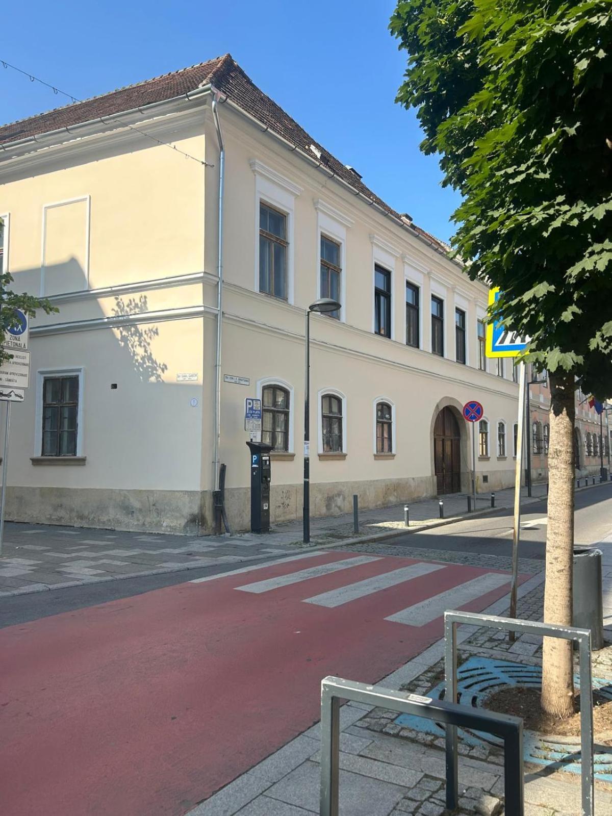 Апартаменты Strada Ion I. C. Bratianu Nr.24 Клуж-Напока Экстерьер фото
